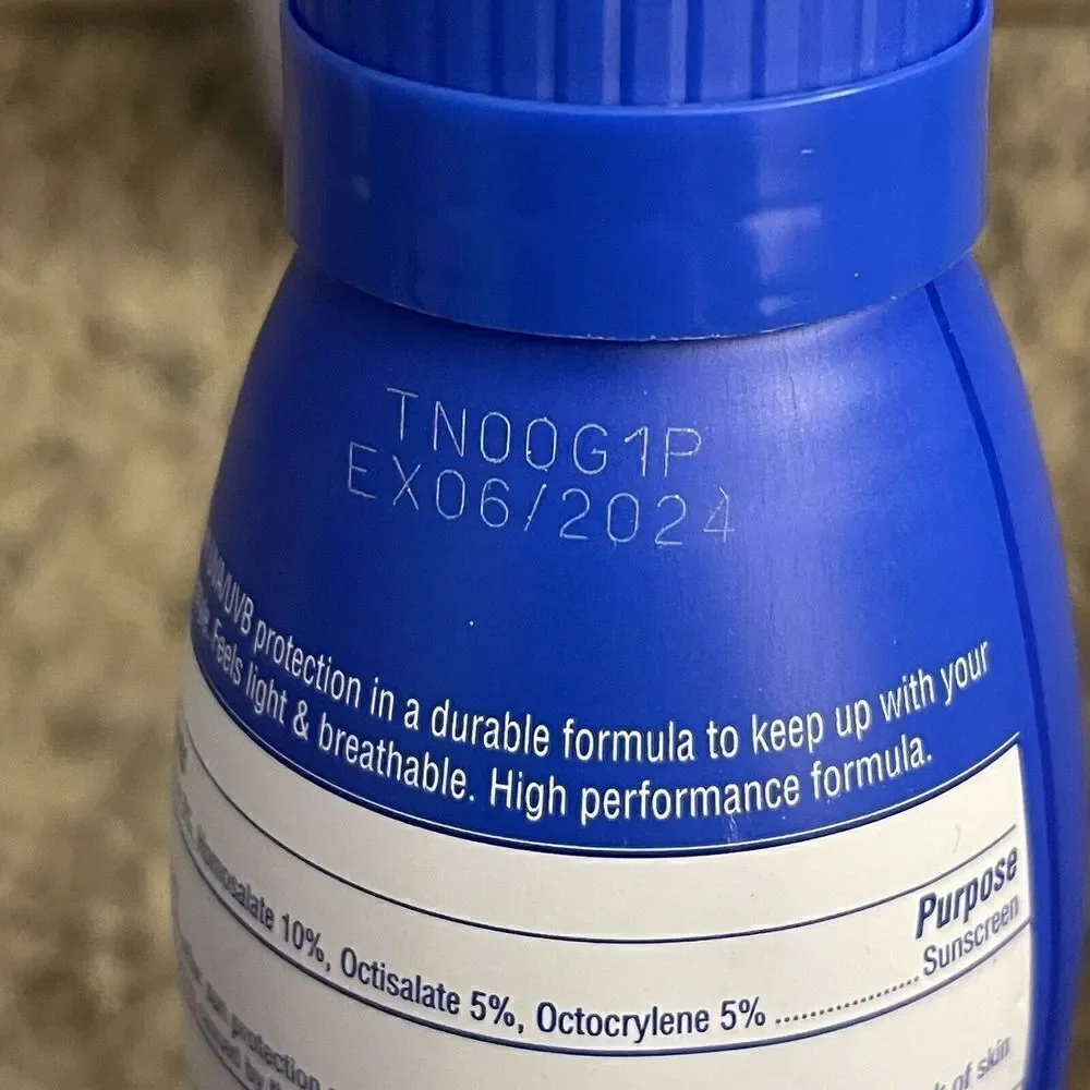 New 2 Coppertone Full Size 11 Oz SPF 50 Sunscreen Spray Water Sweat Resistant